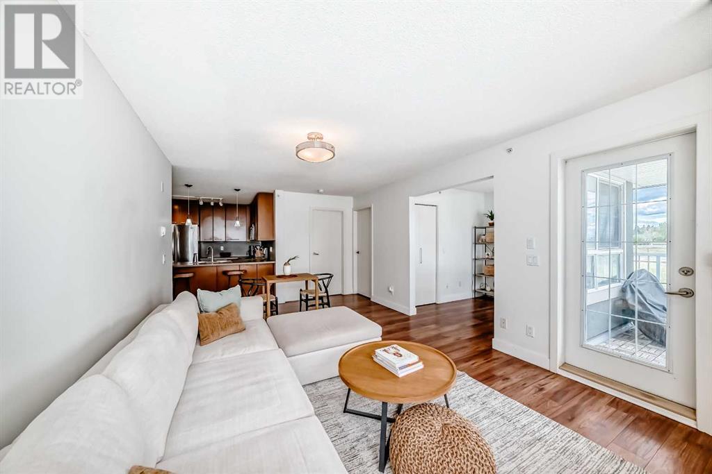 Single Family House for Sale in   Richard Court SW Lincoln Park Calgary 