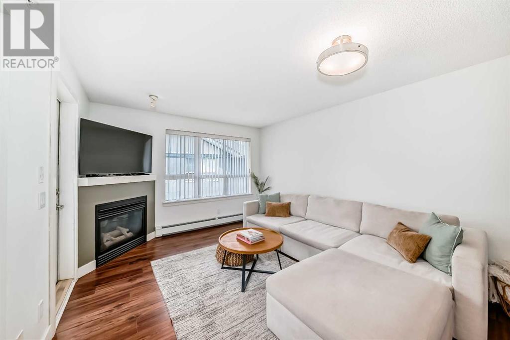 Single Family House for Sale in   Richard Court SW Lincoln Park Calgary 