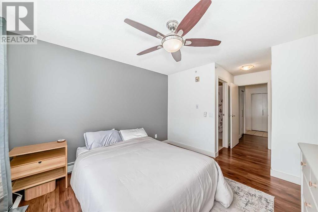 Single Family House for Sale in   Richard Court SW Lincoln Park Calgary 