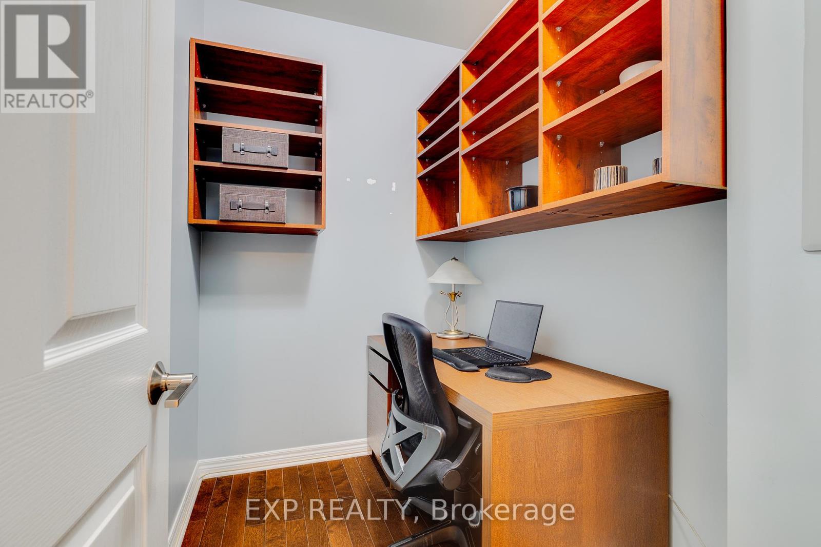 Photo 13 of 403 255 Keats Way, Waterloo ON
