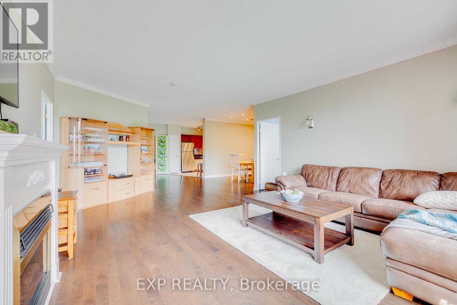 Photo 6 of 403 255 Keats Way, Waterloo ON