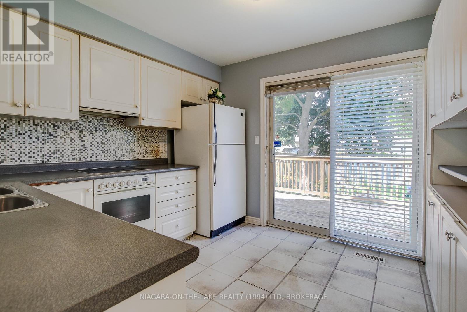 Photo 7 of 23 443 Nassau Street, Niagaraonthelake ON