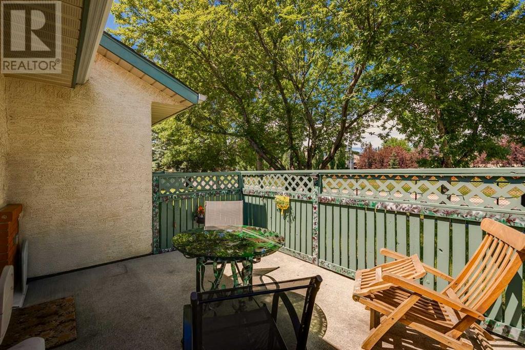 Single Family House Bungalow for Sale in  Dovely Park SE Dover Calgary 