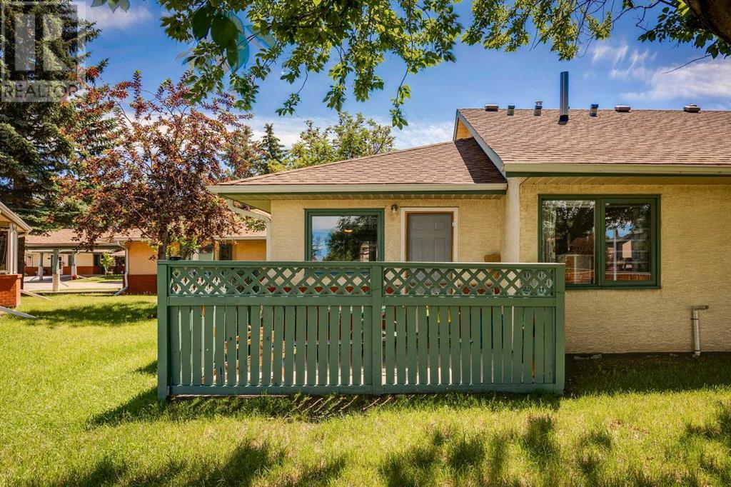 Single Family House Bungalow for Sale in  Dovely Park SE Dover Calgary 