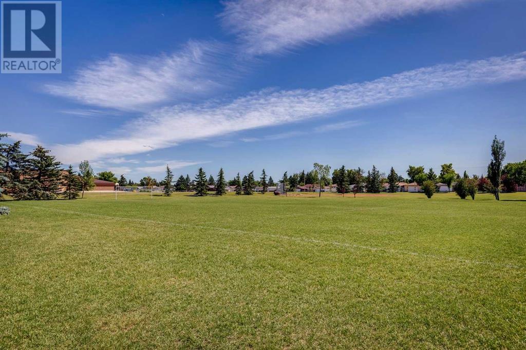 Single Family House Bungalow for Sale in  Dovely Park SE Dover Calgary 