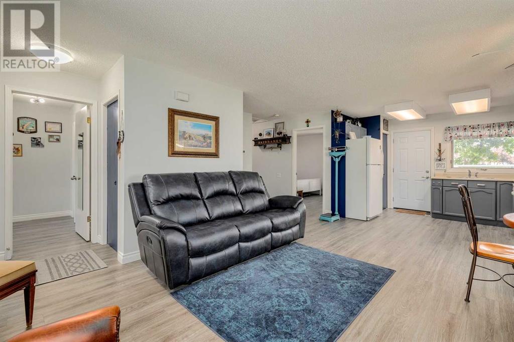Single Family House Bungalow for Sale in  Dovely Park SE Dover Calgary 