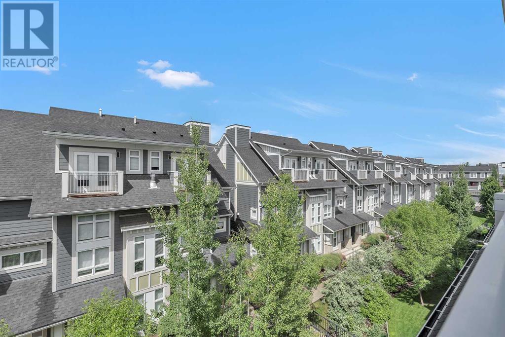 Single Family House 4 Level for Sale in  Silverado Plains Park SW Silverado Calgary 