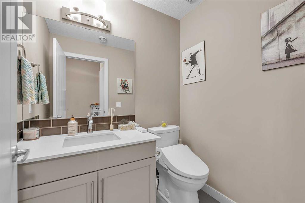 Single Family House 4 Level for Sale in  Silverado Plains Park SW Silverado Calgary 