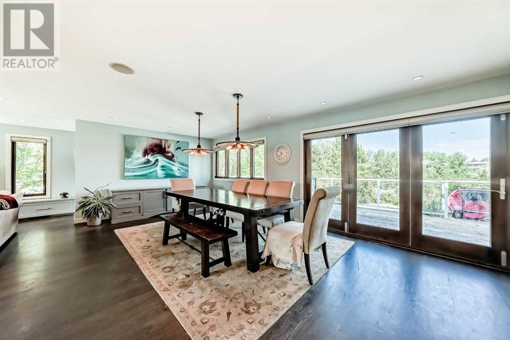 Single Family House 5 Level for Sale in  Varsity Drive NW Varsity Calgary 