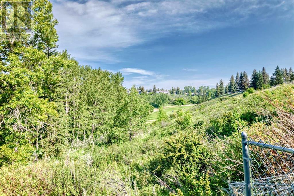 Single Family House 5 Level for Sale in  Varsity Drive NW Varsity Calgary 