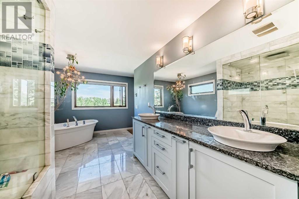 Single Family House 5 Level for Sale in  Varsity Drive NW Varsity Calgary 