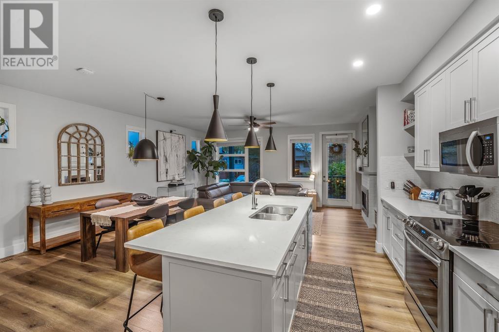 Single Family House for Sale in   A Street SW Richmond Calgary 