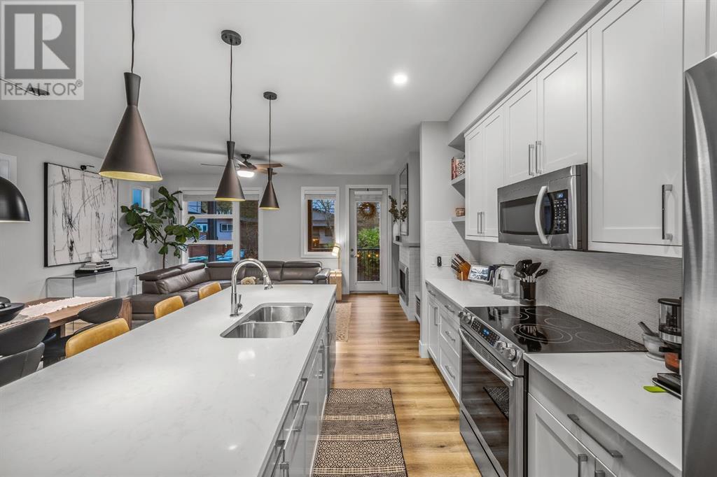 Single Family House for Sale in   A Street SW Richmond Calgary 