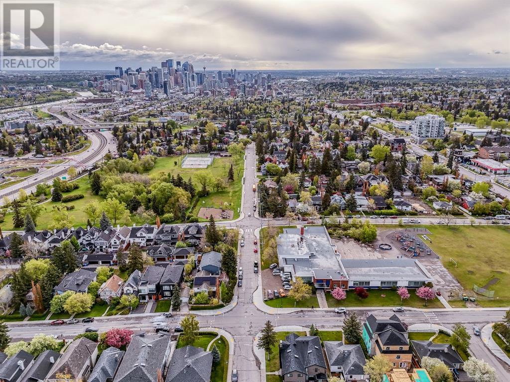 Single Family House for Sale in   A Street SW Richmond Calgary 
