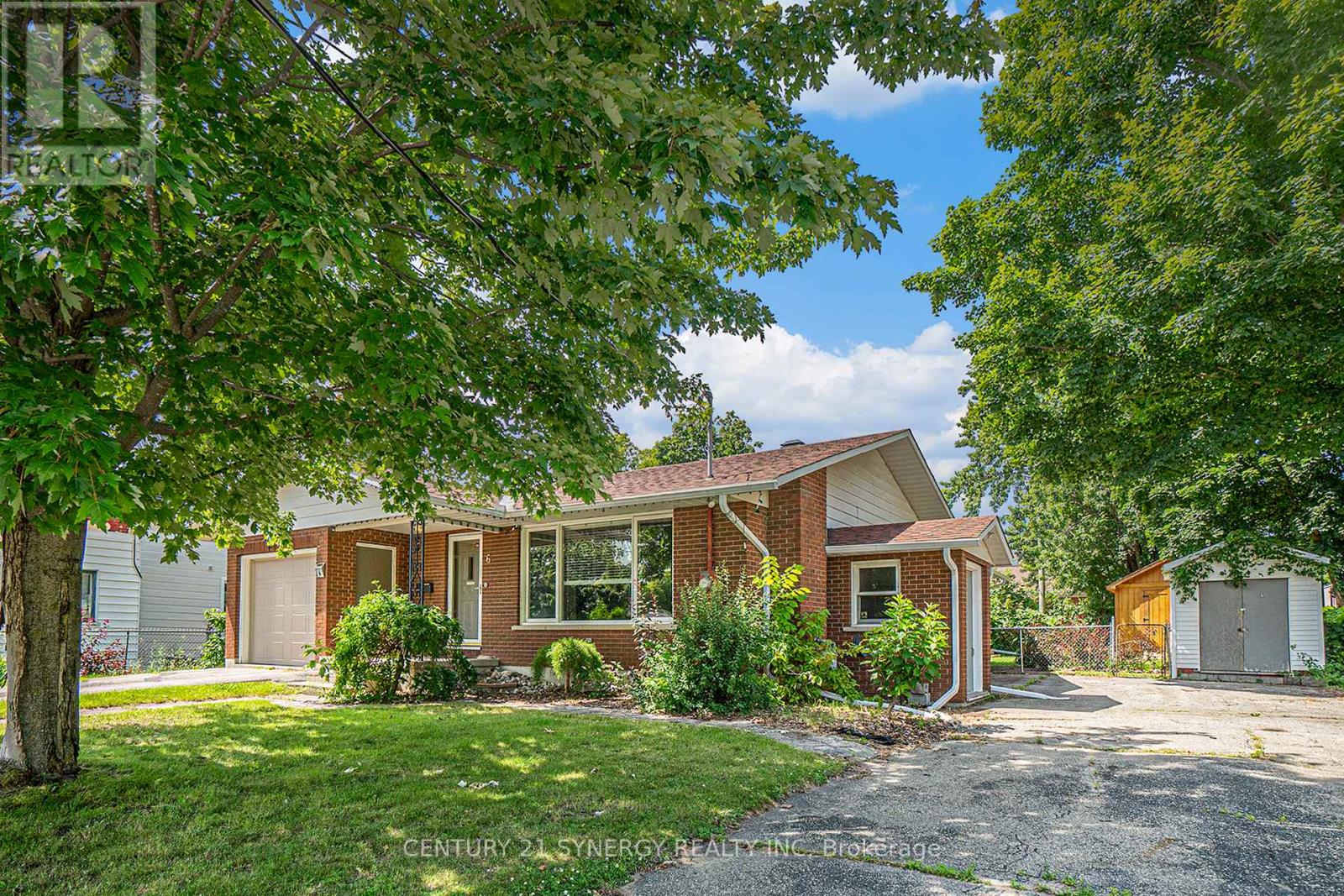 Photo 26 of 6 Strathcona Street, Smiths Falls ON