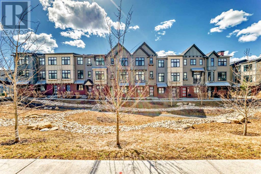 Single Family House for Sale in  spring willow Close SW Springbank Hill Calgary 