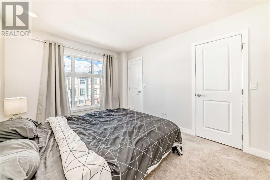 Single Family House for Sale in  spring willow Close SW Springbank Hill Calgary 