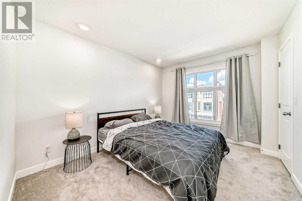 Single Family House for Sale in  spring willow Close SW Springbank Hill Calgary 