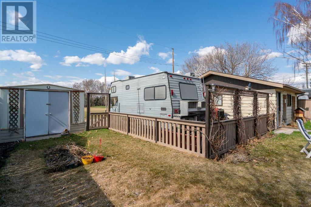 Single Family House Bungalow for Sale in  Queensland Circle SE Queensland Calgary 