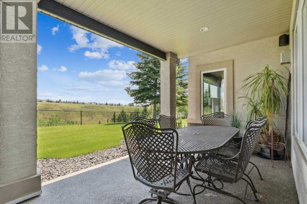 Single Family House for Sale in  Tuscany Ravine Heights NW Tuscany Calgary 