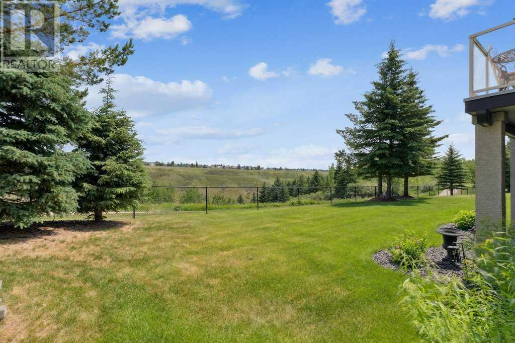 Single Family House for Sale in  Tuscany Ravine Heights NW Tuscany Calgary 