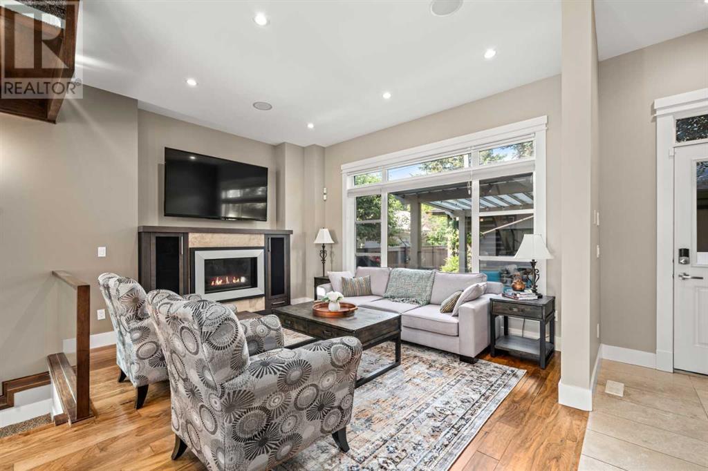 Single Family House for Sale in   Street SW Altadore Calgary 