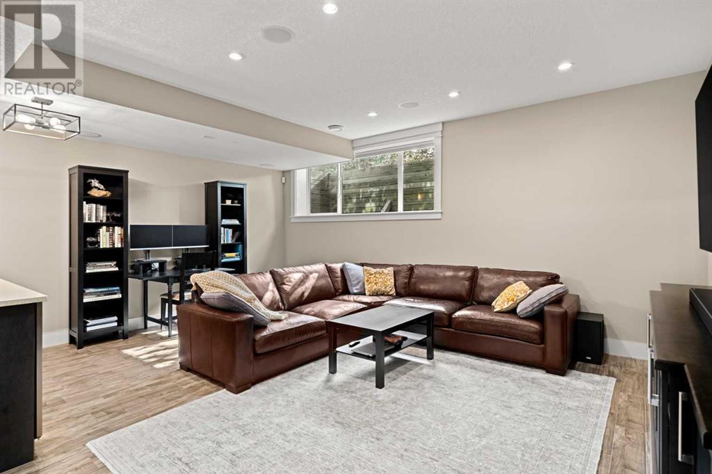 Single Family House for Sale in   Street SW Altadore Calgary 