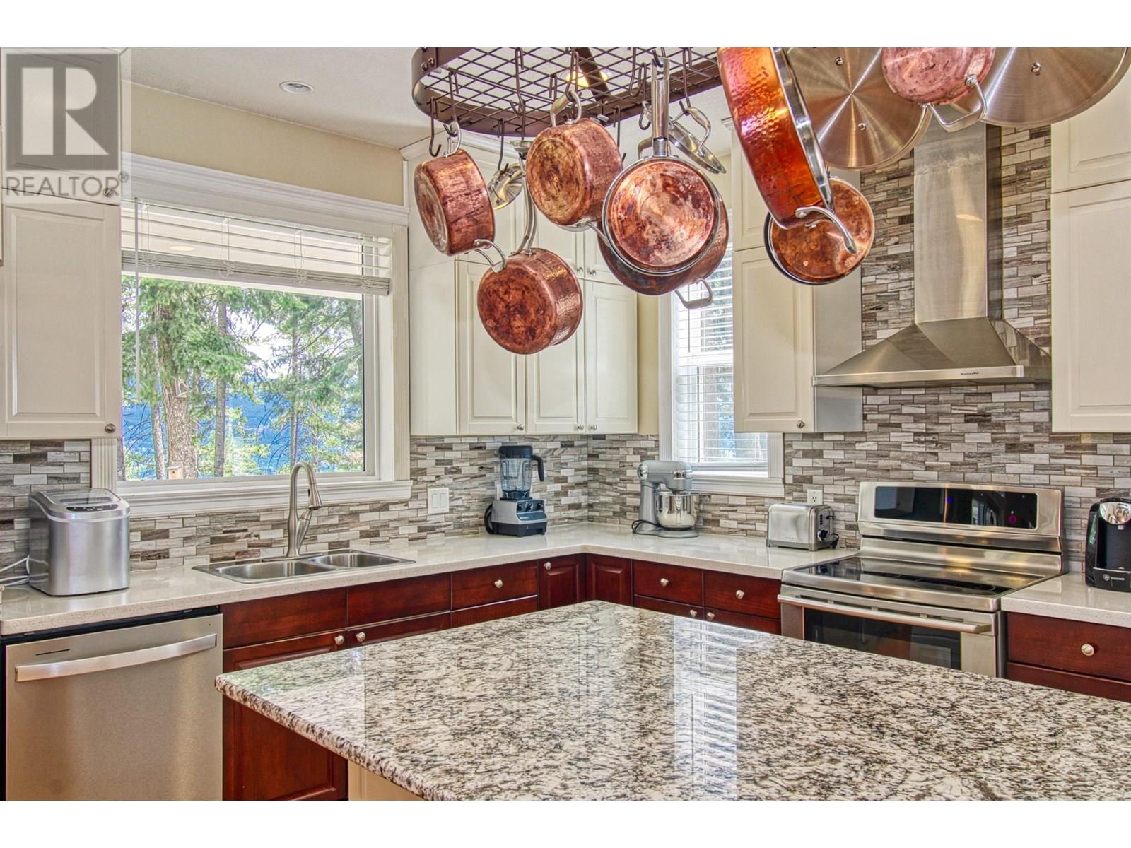  7271 Dunwaters Road, Kelowna