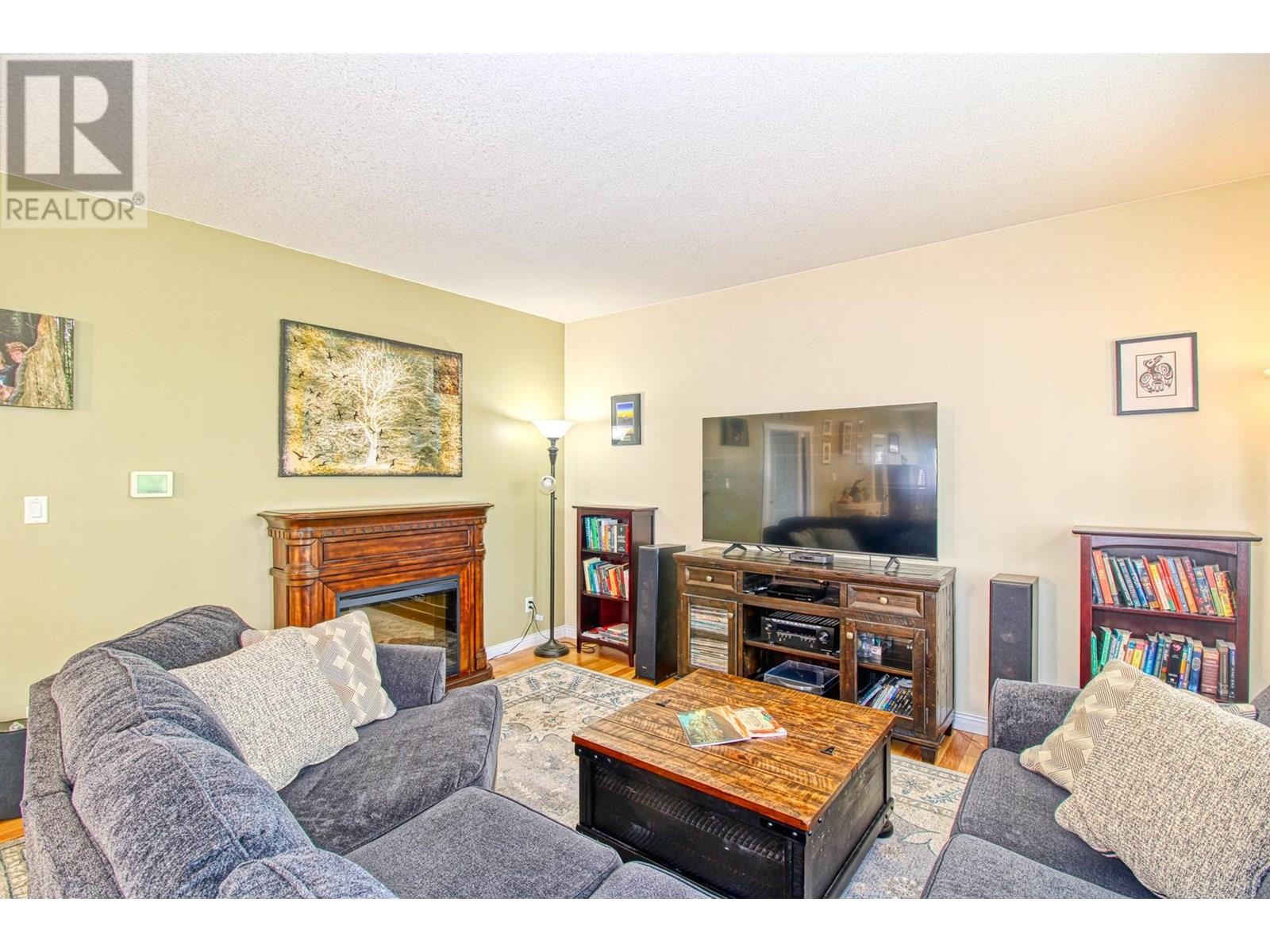  7271 Dunwaters Road, Kelowna