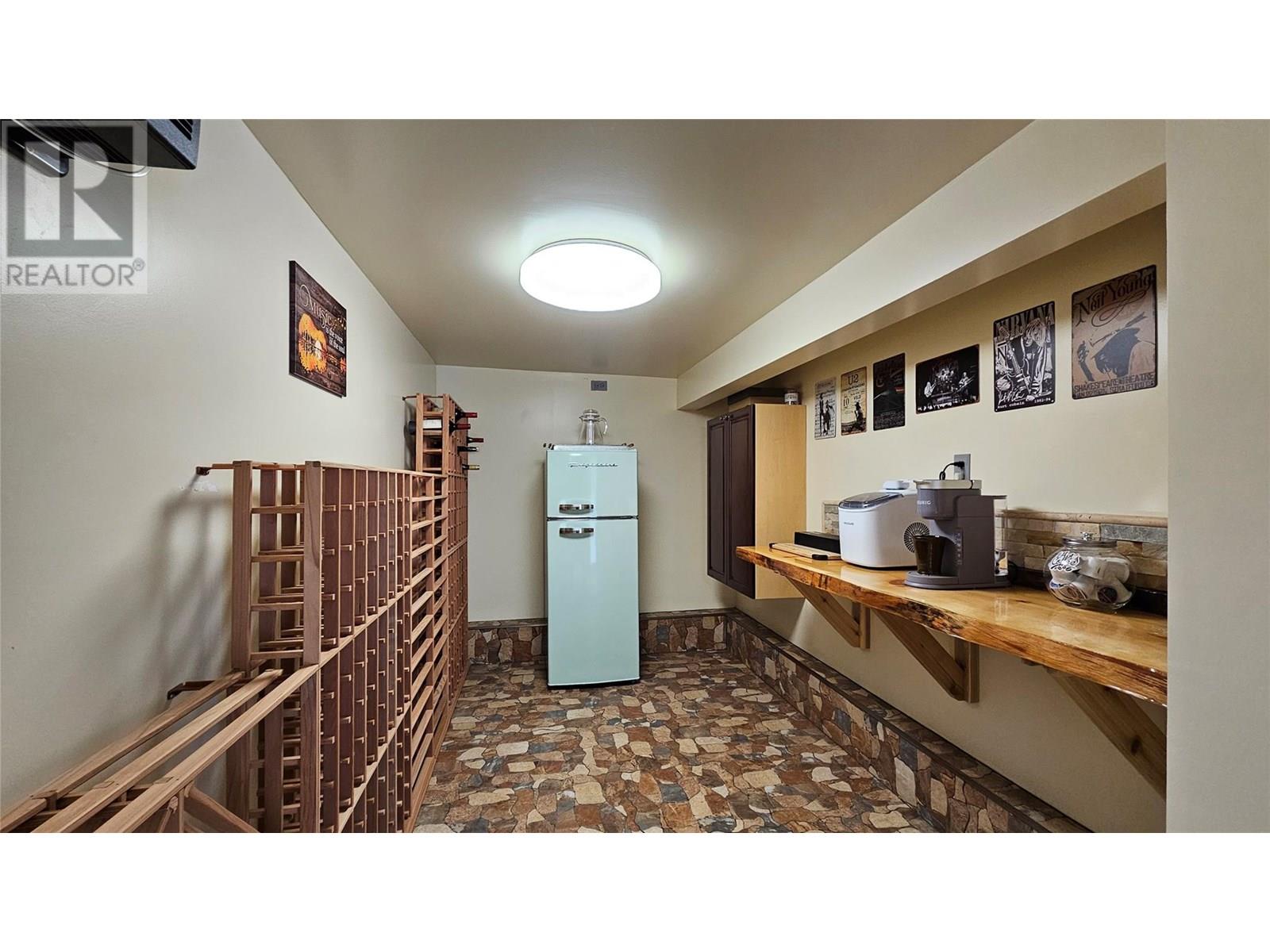  7271 Dunwaters Road, Kelowna