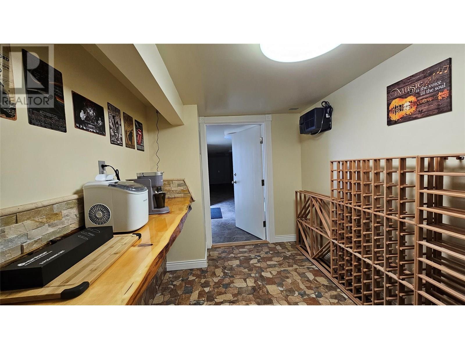  7271 Dunwaters Road, Kelowna
