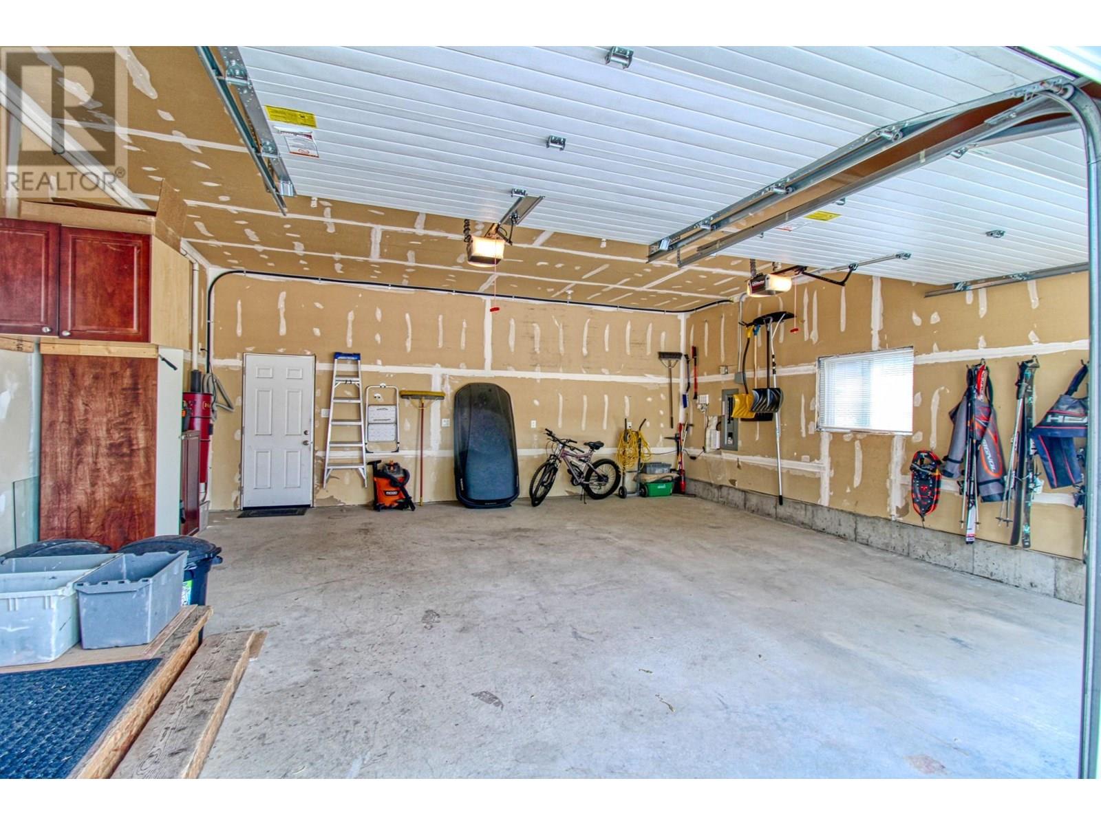  7271 Dunwaters Road, Kelowna
