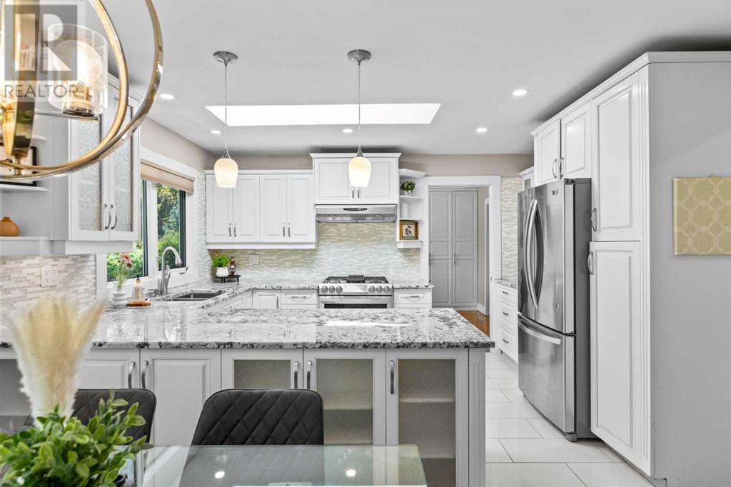 Single Family House for Sale in  Willowfern Drive SE Willow Park Calgary 