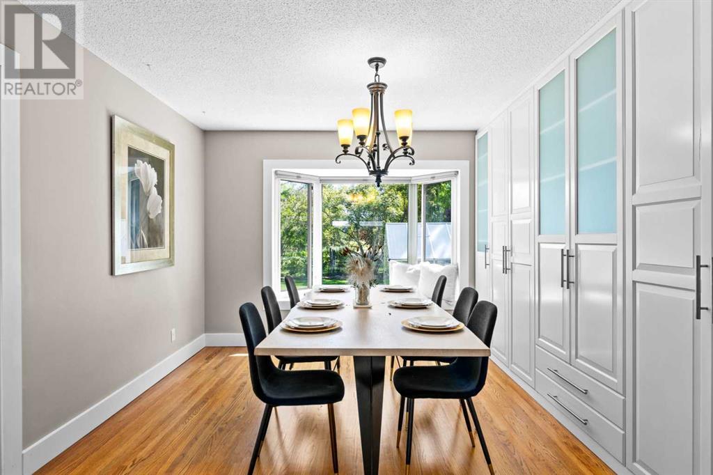 Single Family House for Sale in  Willowfern Drive SE Willow Park Calgary 
