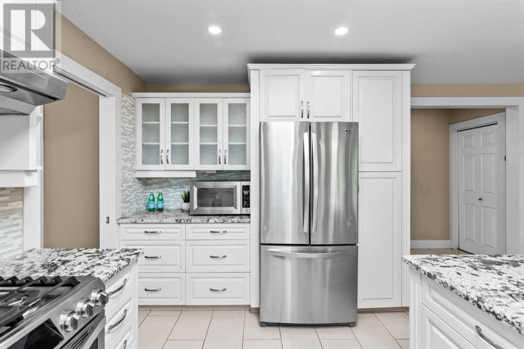 Single Family House for Sale in  Willowfern Drive SE Willow Park Calgary 