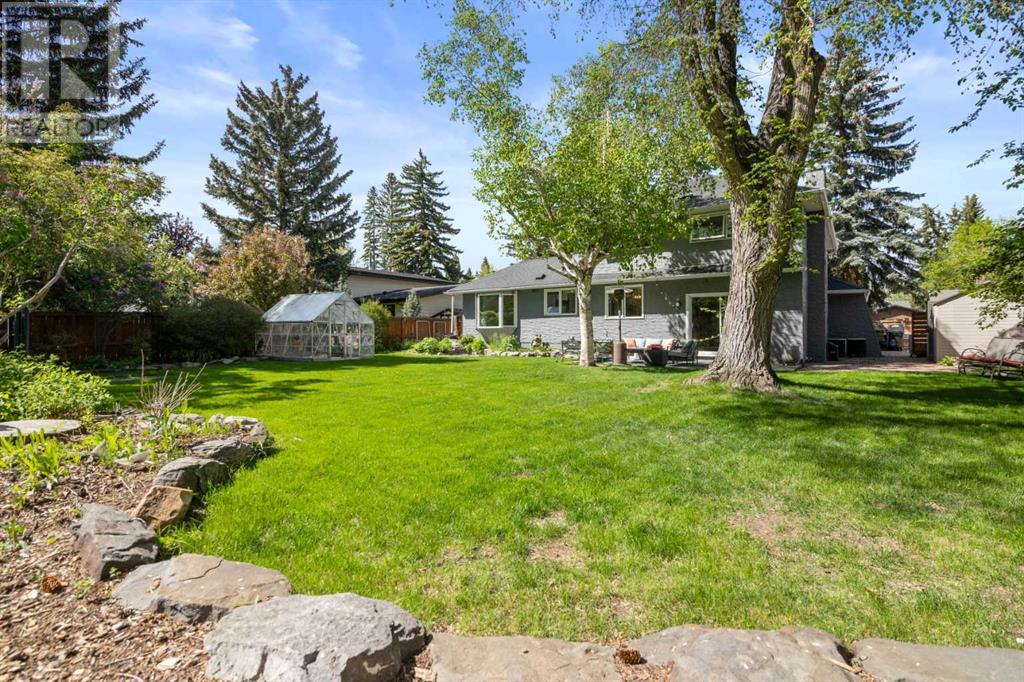Single Family House for Sale in  Willowfern Drive SE Willow Park Calgary 