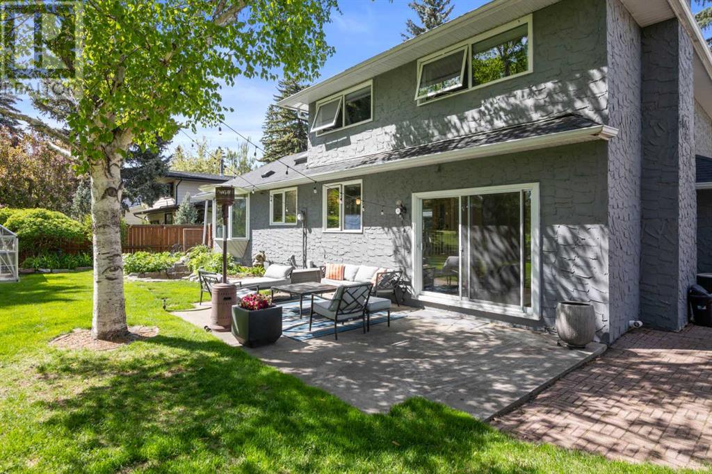 Single Family House for Sale in  Willowfern Drive SE Willow Park Calgary 
