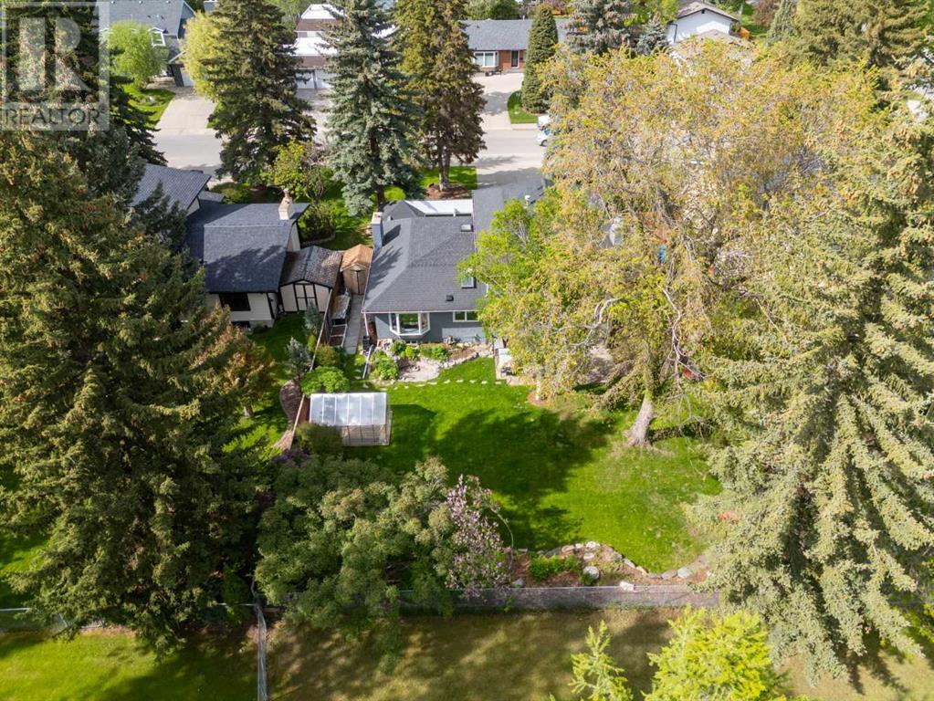 Single Family House for Sale in  Willowfern Drive SE Willow Park Calgary 