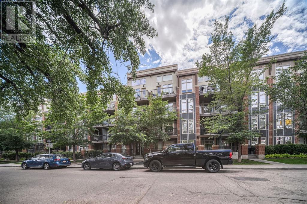 Single Family House for Sale in    Avenue SW Mission Calgary 