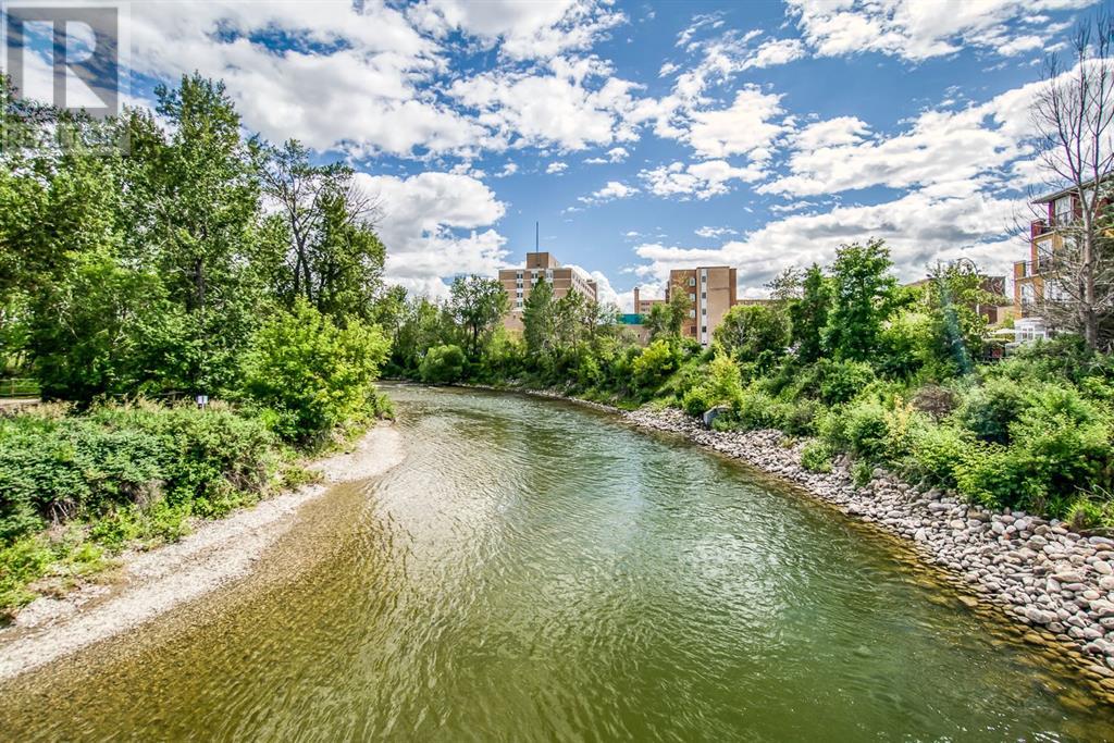 Single Family House for Sale in    Avenue SW Mission Calgary 
