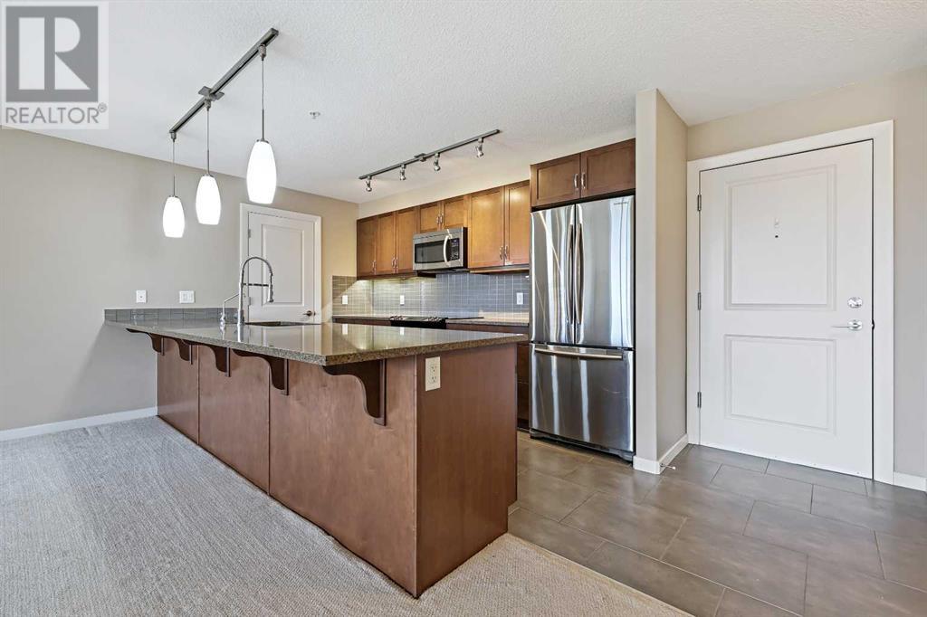 Single Family House for Sale in   Valley Ridge Manor NW Valley Ridge Calgary 