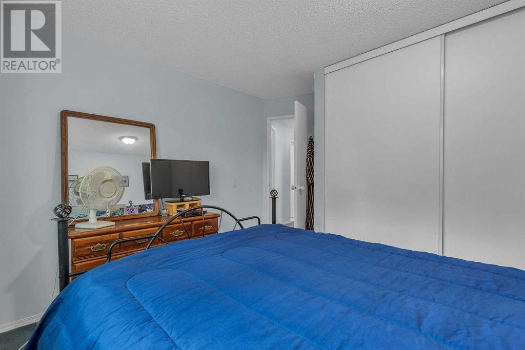 Single Family House Bungalow for Sale in  Pinemeadow Road NE Pineridge Calgary 