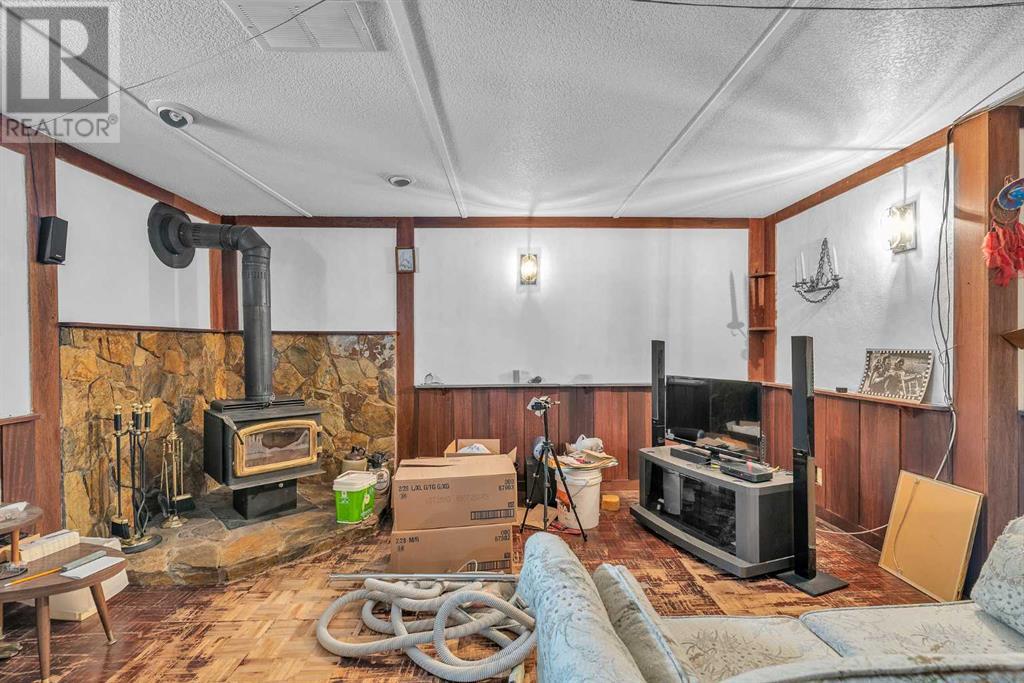 Single Family House Bungalow for Sale in  Pinemeadow Road NE Pineridge Calgary 