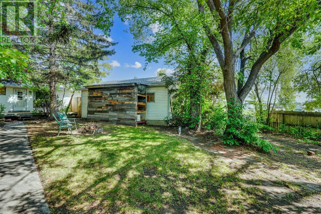 Single Family House Bungalow for Sale in  Lysander Drive SE Ogden Calgary 