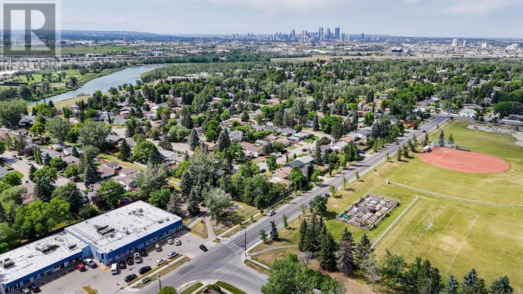 Single Family House Bungalow for Sale in  Lysander Drive SE Ogden Calgary 