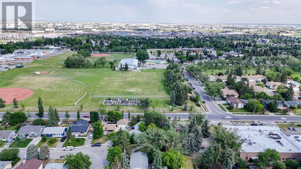 Single Family House Bungalow for Sale in  Lysander Drive SE Ogden Calgary 