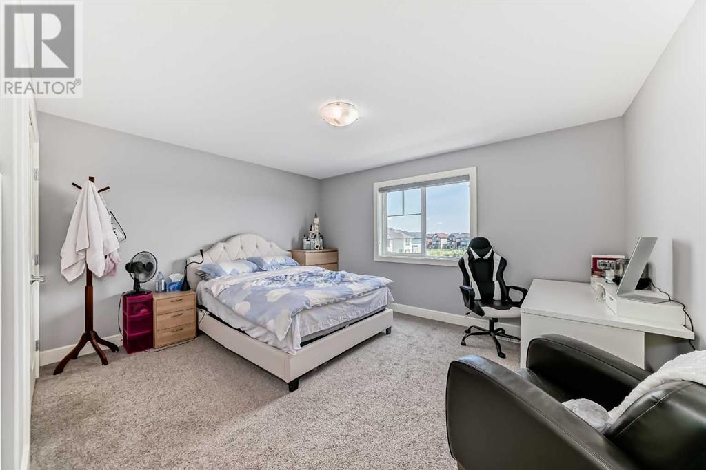 Single Family House for Sale in  saddlelake View NE Saddle Ridge Calgary 