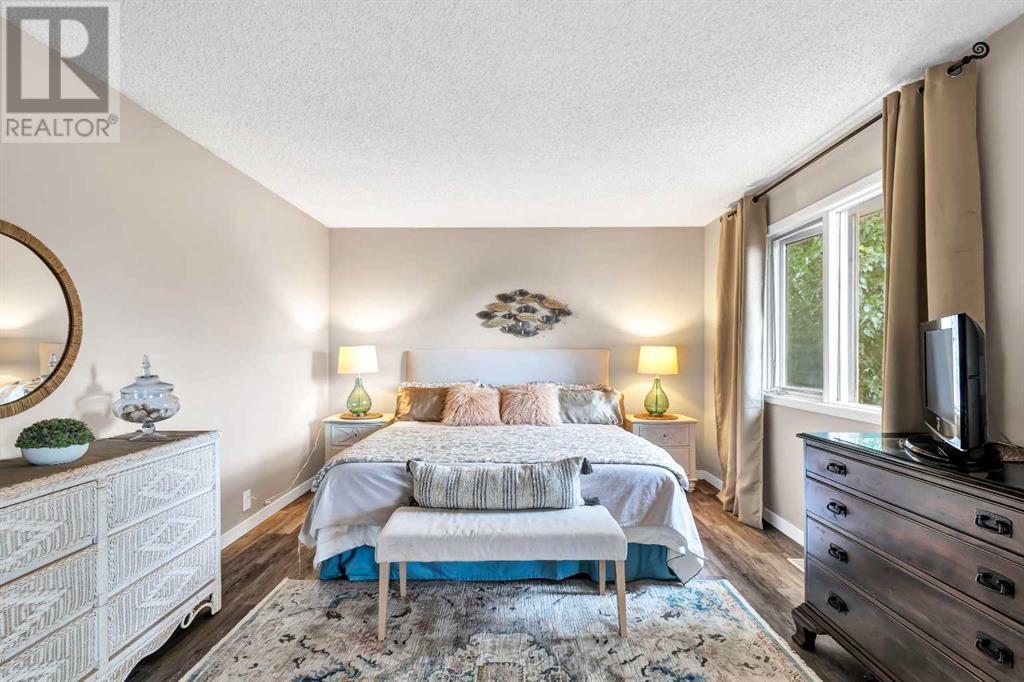 101 Sundown Way SE Photo 21 - Calgary Real Estate