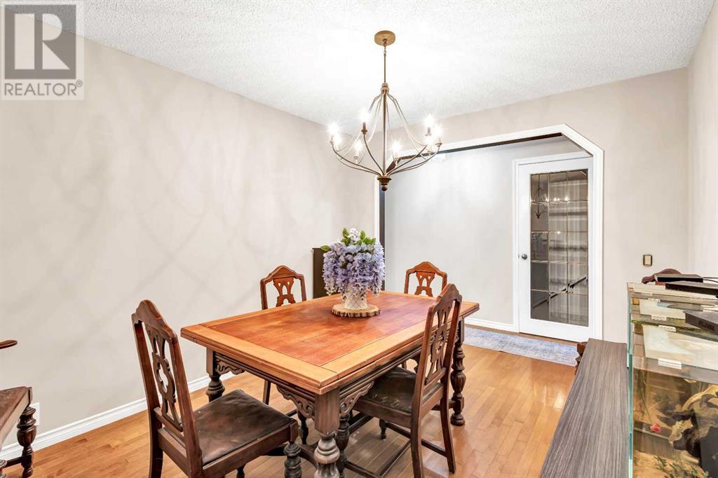 101 Sundown Way SE Photo 17 - Calgary Real Estate