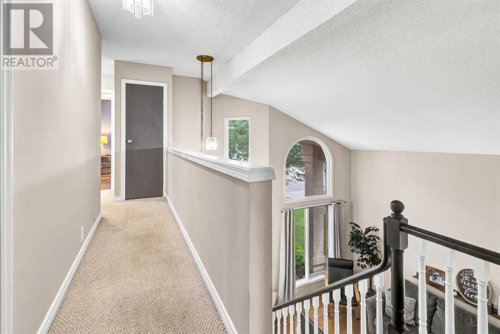 101 Sundown Way SE Photo 20 - Calgary Real Estate